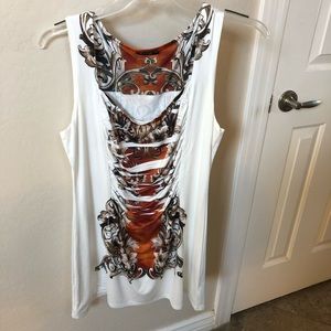 Really nice blouse with gatherings down front